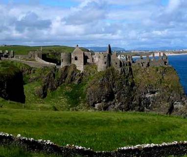 Opis: http://medieval-castles.org/blog/media/irish_castle.JPG